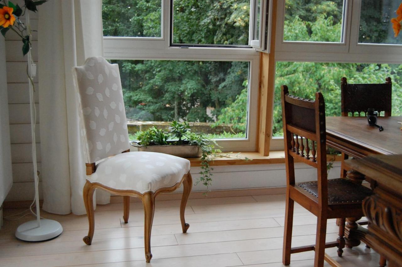 A L'Oree Du Parc Bed & Breakfast Безансон Екстериор снимка